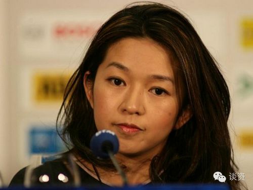 孙子叶弘:叶选宁之子,其夫人为江宁图片